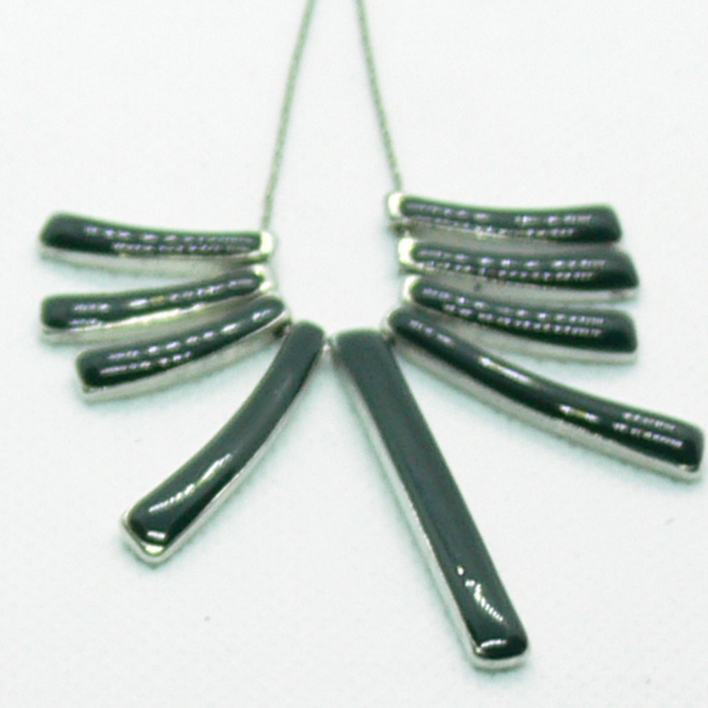Fashion Jewelry - Picture 2 of 2